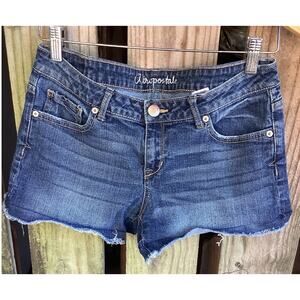 Aeropostale Shorty Denim Cutoff Shorts Medium Wash Size 8